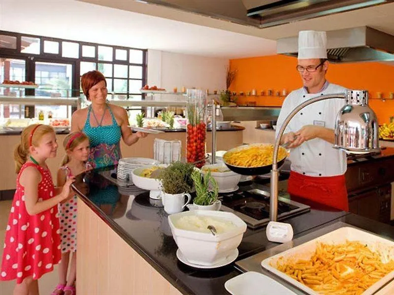 Valamar Tamaris Resort Club Tamaris Casa Agava Tar-Vabriga 4*,
